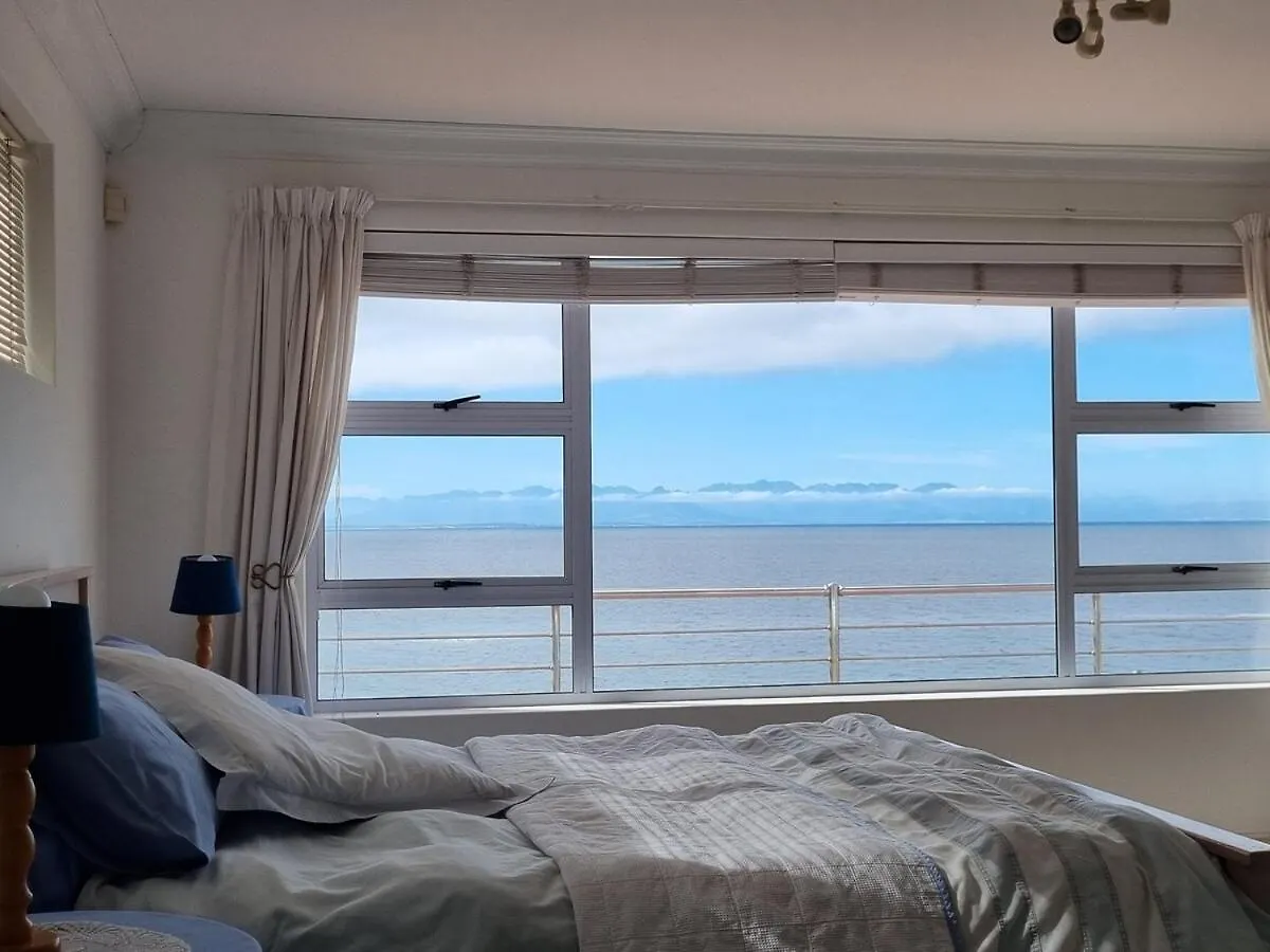 Bargain For 8 Persons Villa Fish Hoek 0*,  South Africa