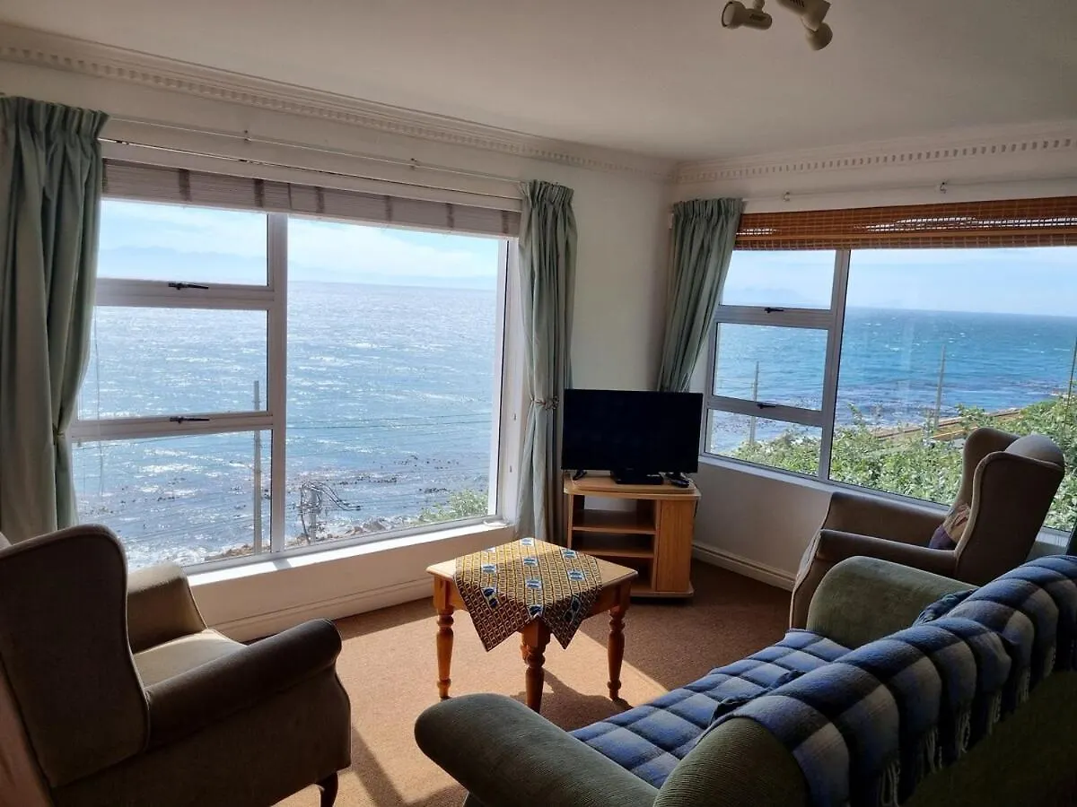 Bargain For 8 Persons Villa Fish Hoek Holiday home