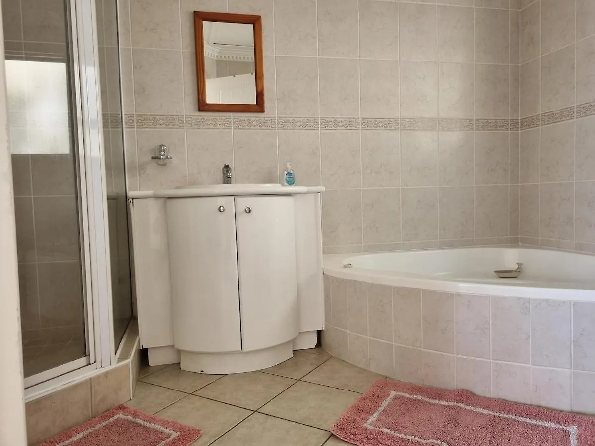 Hébergement de vacances Villa Bargain For 8 Persons à Fish Hoek Afrique du Sud